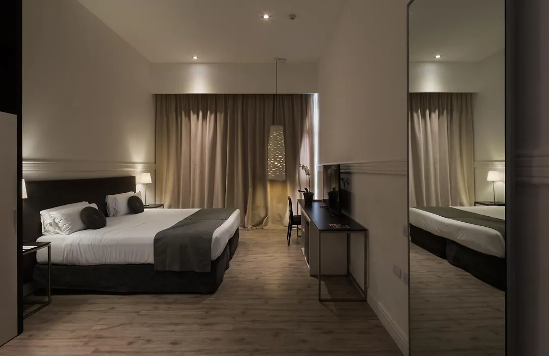 Esplendor by Wyndham Savoy Rosario-1